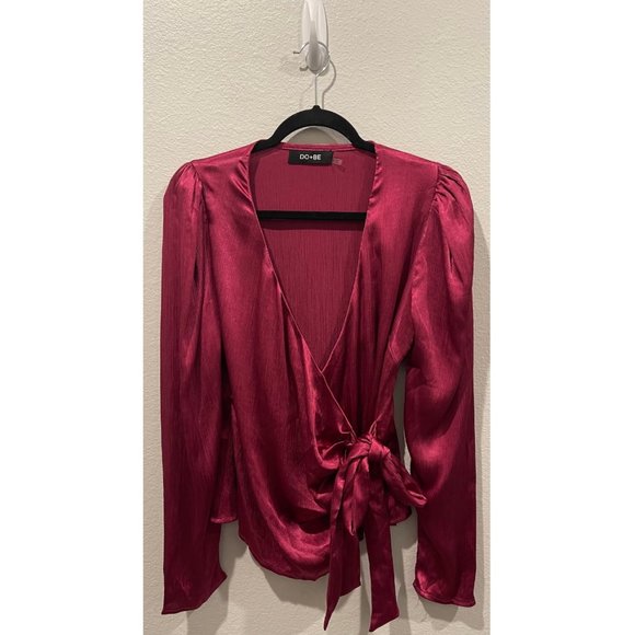 DO+BE Long Sleeve Tie Wrap Top